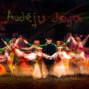 Kalendārs 2016 - 70. jubilejas gadā kalendārs veltīts trīs Danča