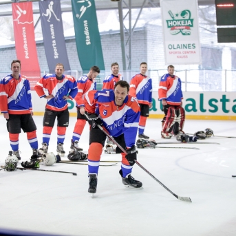 Dancis vs Vektors - hokeja draudzības spēle - Foto Mārcis Gaujenietis