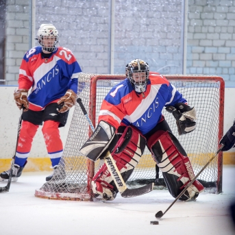 Dancis vs Vektors - hokeja draudzības spēle - Foto Mārcis Gaujenietis