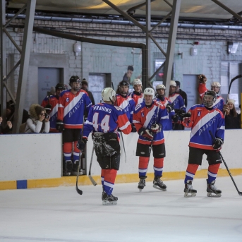 Dancis vs Vektors - hokeja draudzības spēle - Foto Mārcis Gaujenietis