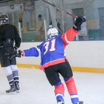 Dancis vs Vektors - hokeja draudzības spēle - Foto Mārcis Gaujenietis