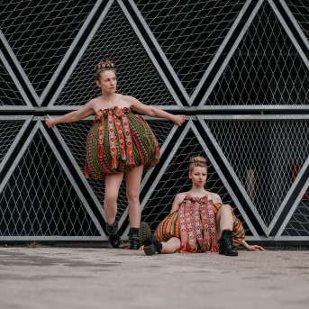 Kalendārs 2022 - Ideja un mākslinieciskais izpildījums - Dārta Helēna Jaunalksne un Lauma Šime. Producente – Liga Indriksone. Fotogrāfs -  Jurģis Rikveilis.