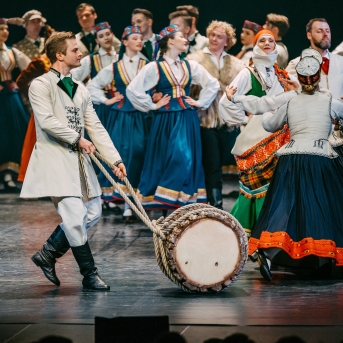 Koncerts “TRĪS VIENĀ” - Fotogrāfi: Madara Rikveile & Jurģis Rikveilis