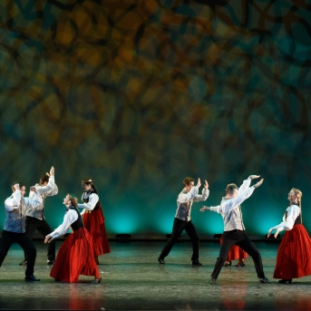 Koncerts “Tautas deju zelta graudi” - Fotogrāfs Ivan Varshavskiy.