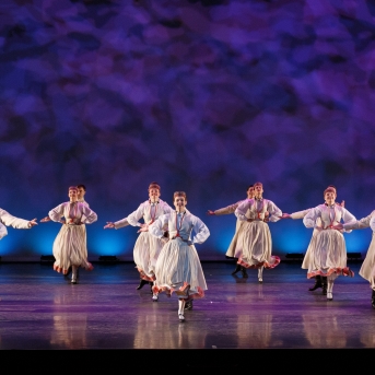 Koncerts “Tautas deju zelta graudi” - Fotogrāfs Ivan Varshavskiy.