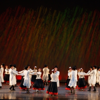 Koncerts “Tautas deju zelta graudi” - Fotogrāfs Ivan Varshavskiy.