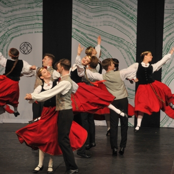 XXVII Vispārējie latviešu Dziesmu un XVII Deju svētku deju kolektīvu konkurss - Fotogrāfe- Aloiza Meldere