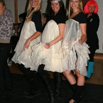 II Danča nometne Ratniekos - 