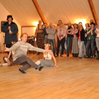 II Danča nometne Ratniekos - 