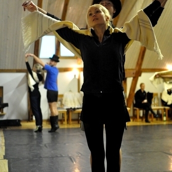 II Danča nometne Ratniekos - 