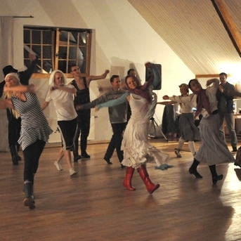 II Danča nometne Ratniekos - 