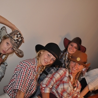 II Danča nometne Ratniekos - 