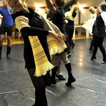 II Danča nometne Ratniekos - 