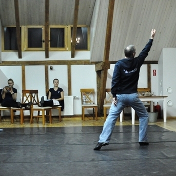 II Danča nometne Ratniekos - 