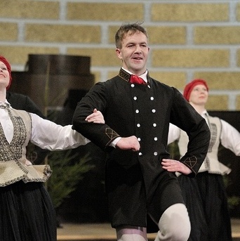 Dzied un dejo Dancis - 