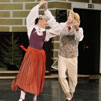 Dzied un dejo Dancis - 