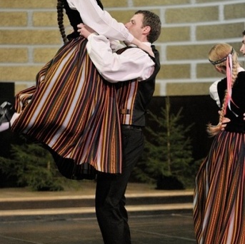 Dzied un dejo Dancis - 