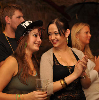 Ghetto Gangsta Party - 