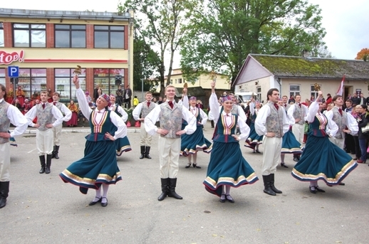 Svētā Miķeļa svētkos Alsungā - 