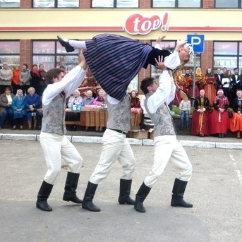 Svētā Miķeļa svētkos Alsungā - 