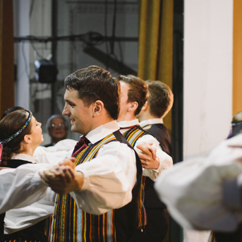 Dancis Viļņā - Foto Jurģis Rikveilis un palīgi