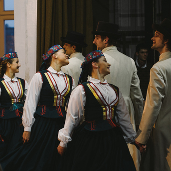 Dancis Viļņā - Foto Jurģis Rikveilis un palīgi