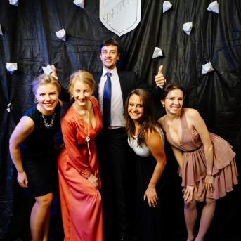 Danča Briljanta balle - Foto Anna Zvejniece un Jurģis Rikveilis