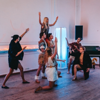 Danča Briljanta balle - Foto Anna Zvejniece un Jurģis Rikveilis