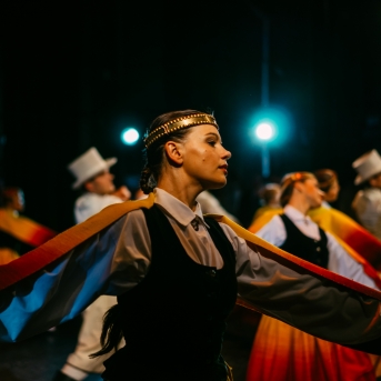 Dancim 70 Liepājā - Foto Jurģis Rikveilis un Anna Zvejniece