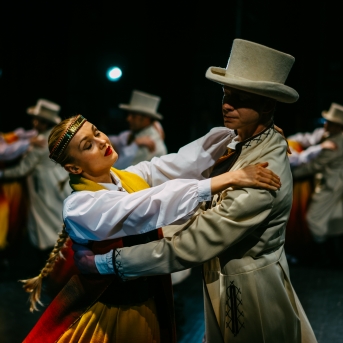 Dancim 70 Liepājā - Foto Jurģis Rikveilis un Anna Zvejniece