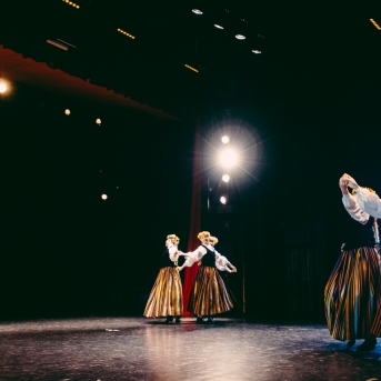 Dancim 70 Liepājā - Foto Jurģis Rikveilis un Anna Zvejniece