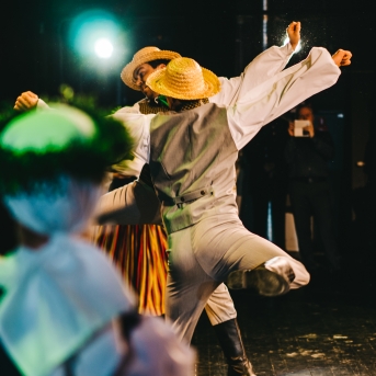 Dancim 70 Liepājā - Foto Jurģis Rikveilis un Anna Zvejniece