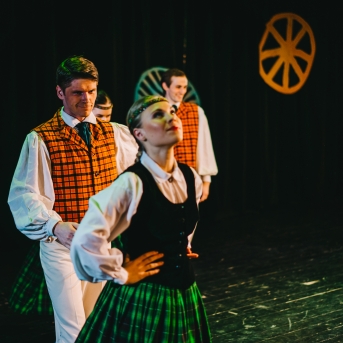 Dancim 70 Liepājā - Foto Jurģis Rikveilis un Anna Zvejniece