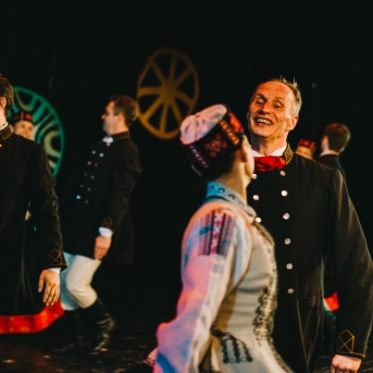 Dancim 70 Liepājā - Foto Jurģis Rikveilis un Anna Zvejniece