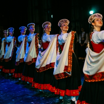 Dancim 70 Liepājā - Foto Jurģis Rikveilis un Anna Zvejniece