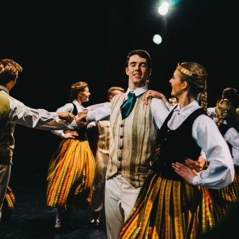 Dancim 70 Liepājā - Foto Jurģis Rikveilis un Anna Zvejniece