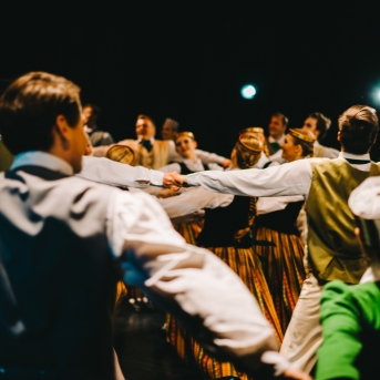 Dancim 70 Liepājā - Foto Jurģis Rikveilis un Anna Zvejniece