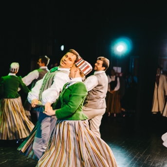 Dancim 70 Liepājā - Foto Jurģis Rikveilis un Anna Zvejniece