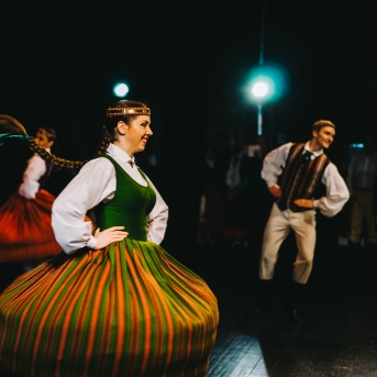 Dancim 70 Liepājā - Foto Jurģis Rikveilis un Anna Zvejniece