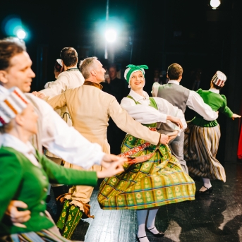 Dancim 70 Liepājā - Foto Jurģis Rikveilis un Anna Zvejniece