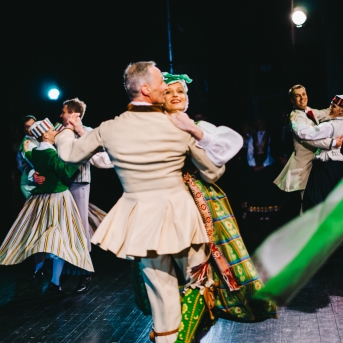 Dancim 70 Liepājā - Foto Jurģis Rikveilis un Anna Zvejniece