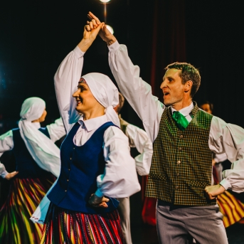 Dancim 70 Liepājā - Foto Jurģis Rikveilis un Anna Zvejniece