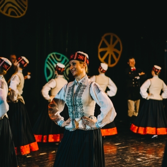 Dancim 70 Liepājā - Foto Jurģis Rikveilis un Anna Zvejniece