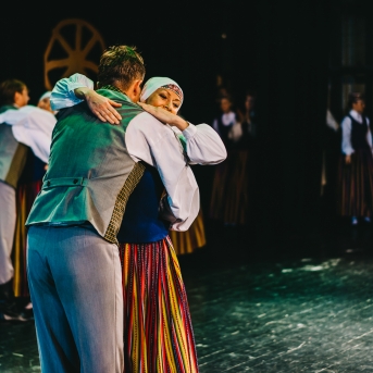 Dancim 70 Liepājā - Foto Jurģis Rikveilis un Anna Zvejniece