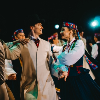 Dancim 70 Liepājā - Foto Jurģis Rikveilis un Anna Zvejniece