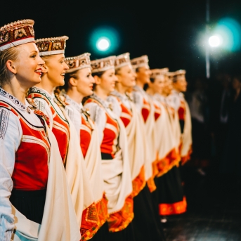 Dancim 70 Liepājā - Foto Jurģis Rikveilis un Anna Zvejniece