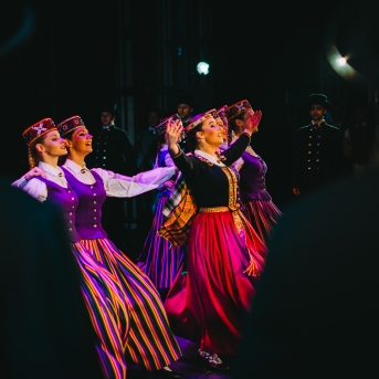 Dancim 70 Liepājā - Foto Jurģis Rikveilis un Anna Zvejniece