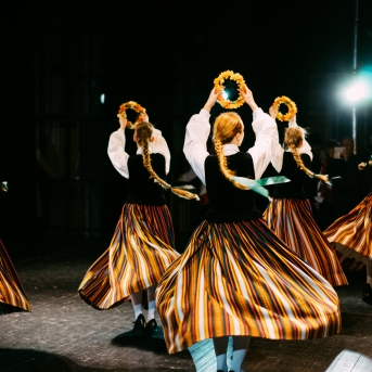 Dancim 70 Liepājā - Foto Jurģis Rikveilis un Anna Zvejniece