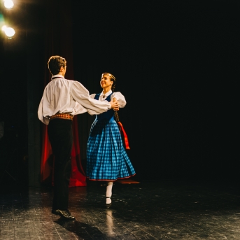 Dancim 70 Liepājā - Foto Jurģis Rikveilis un Anna Zvejniece