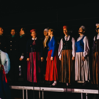 Dancim 70 Liepājā - Foto Jurģis Rikveilis un Anna Zvejniece